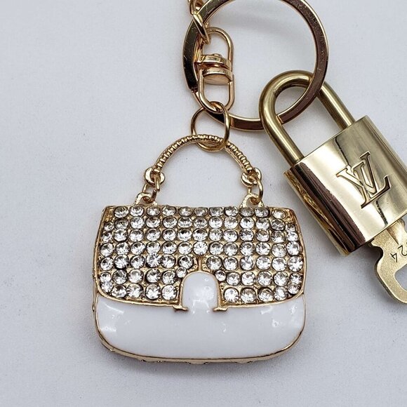 100% Auth Louis Vuitton Lock & Key with unbranded Bagcharm, Keycharm, Keychain - Picture 7 of 7